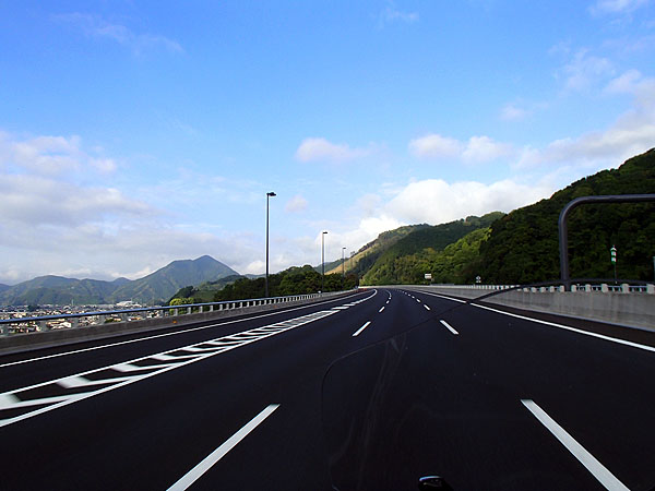 新東名高速道路